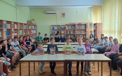 Crtice iz života i rada Vijeća učenika